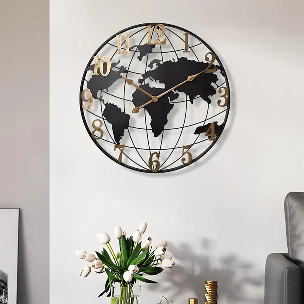 ساعت دیواری مدرن مدل World Plus کد ۶۶۰